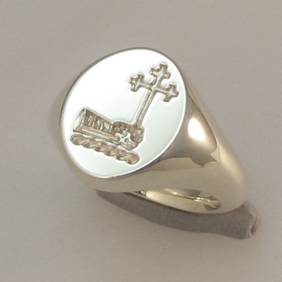 Gauntlet and cross crest seal engraved sterling silver 925 signet ring